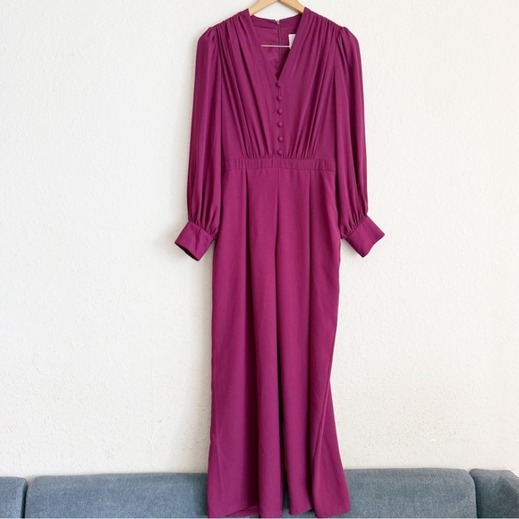 Gal Meets Glam Boysenberry Long Sleeve V Neck Jumpsuit Size 6 - Picture 3 of 8
